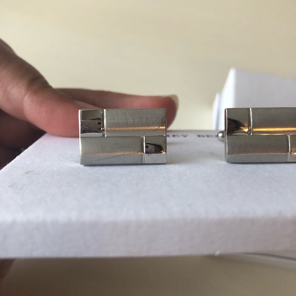NWT Geoffrey Beene Cuff Links - Picture 3 of 3